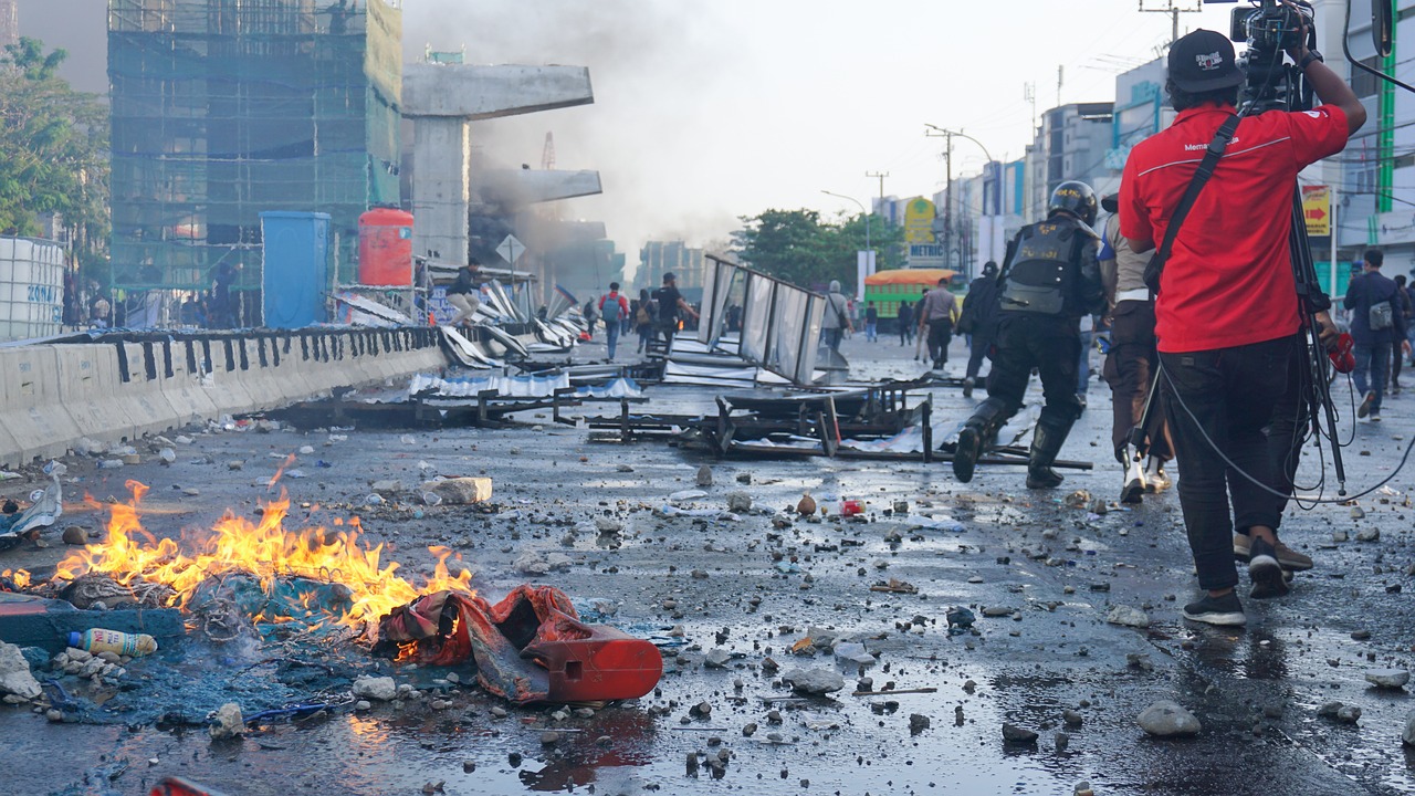 Why Do Ethics Matter More Than Ever in Journalism?